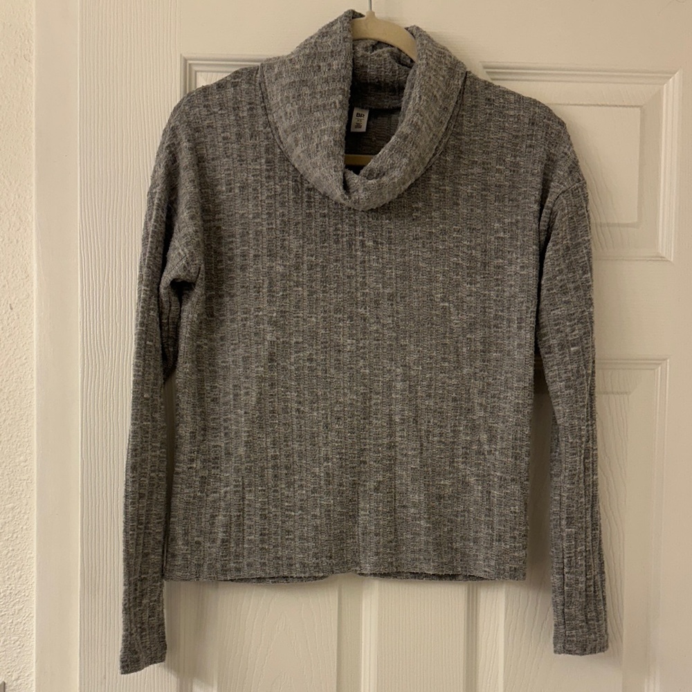 Cozy Gray Turtleneck Sweater